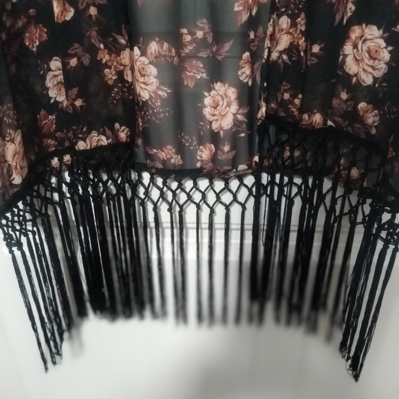 New Floral Cardigan Cover Up /  Size L - Picture 5 of 6